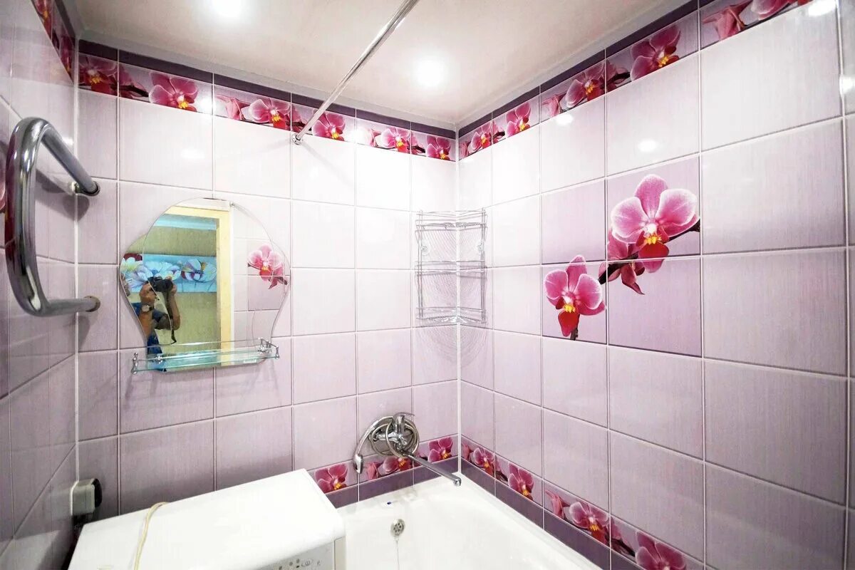 Панельная ванная комната. Панели для ванны. Панель пластиковая. Панель ПВХ для ванной комнаты. Пластиковые панели в ванную комнату.