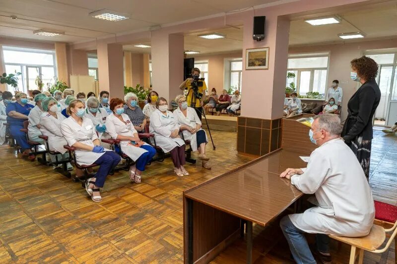 Псковский госпиталь для ветеранов войн. Томенко госпиталь ветеранов войн. Главврач госпиталя ветеранов войн Псков. Неврологическое отделение госпиталь ветеранов войны Тирасполь.