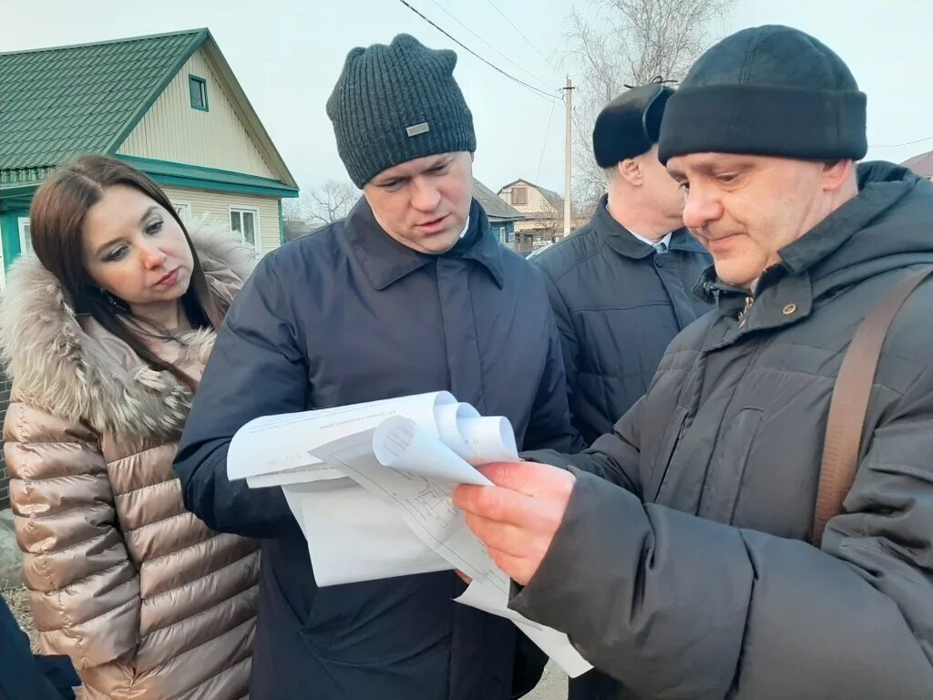 Работа в городе биробиджане. Еврейская автономная область жители. Биробиджан люди. Биробиджан сейчас. Биробиджан жители.