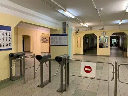 Турникет в школе