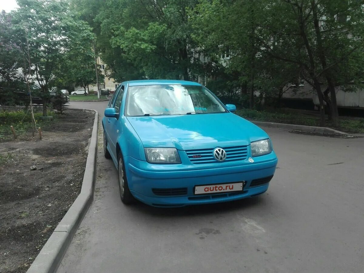 Volkswagen Bora 2001 года. Фольксваген Бора 2001 2.0. Фольксваген Бора 2001 синий. Боро Фольксваген Фольксваген Бора 2001.