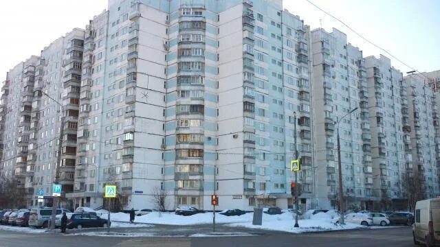 Ул братиславская д 6. Улица братиславская д6. Новомарьинская улица 28. Братиславская д 31 корп 1. Автобус 591 маршрут остановки.