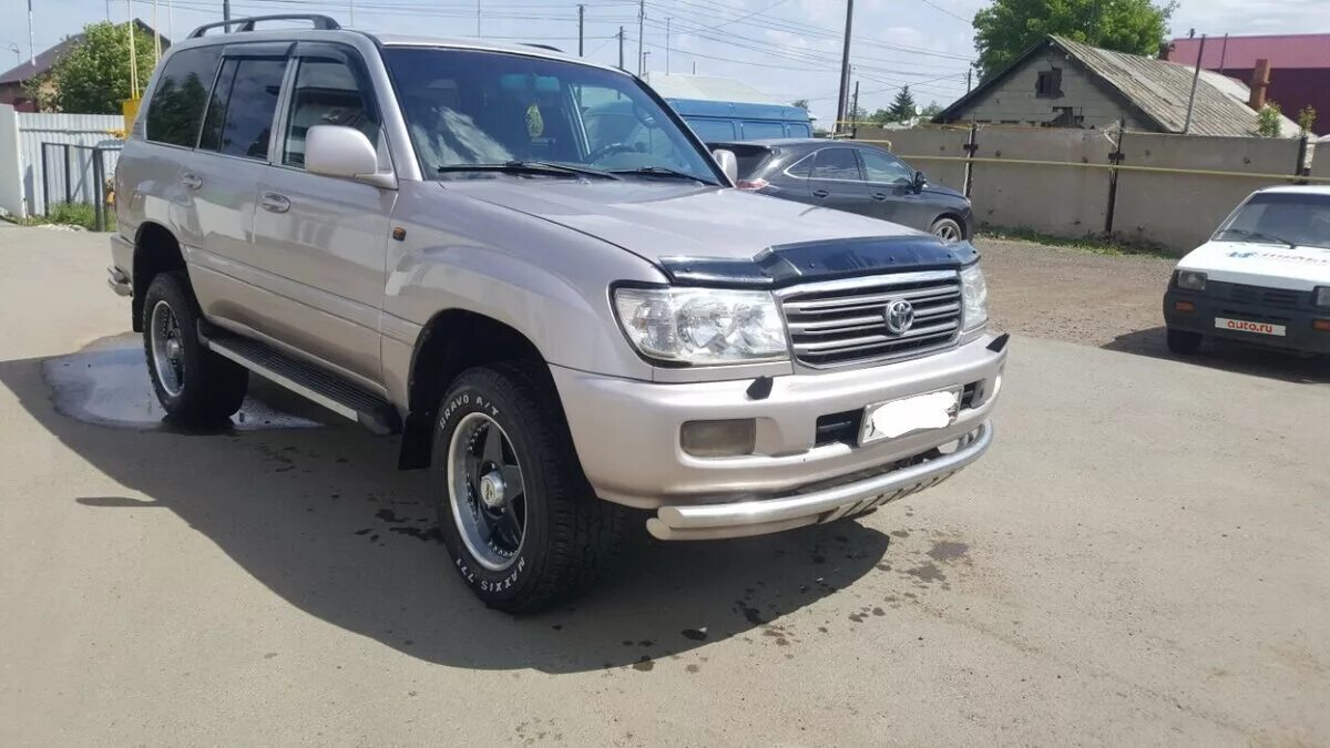 Ленд крузер 2000 годов. Toyota Land Cruiser 105 2000. Тойота ленд Крузер 100 2000. Тойота ленд Крузер 100 и 105. Тойота ленд Крузер 105 дизель.