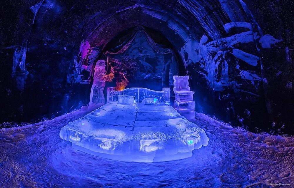 Снежная деревня где. Кировск мурманская область снежная деревня 2021. Снежная деревня кировск 2022. Снежная деревня. Экскурсионно-туристический центр "снежная деревня".