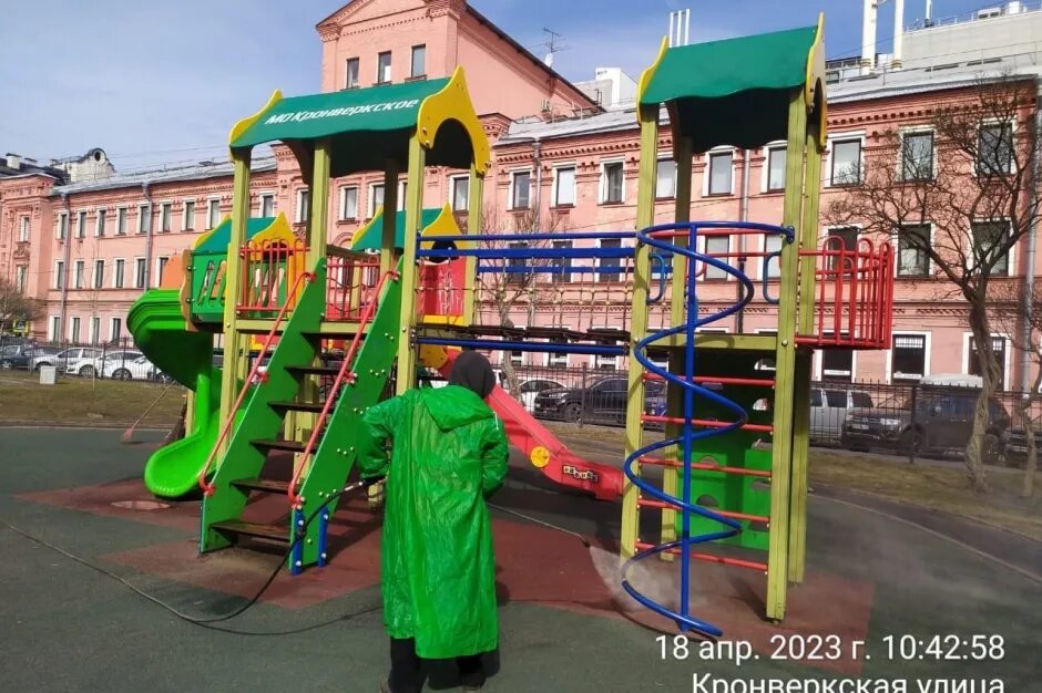 классные детские площадки в твери. дети на детской площадке. порядок детская площадка. спортплощадка. советские детские площадки.