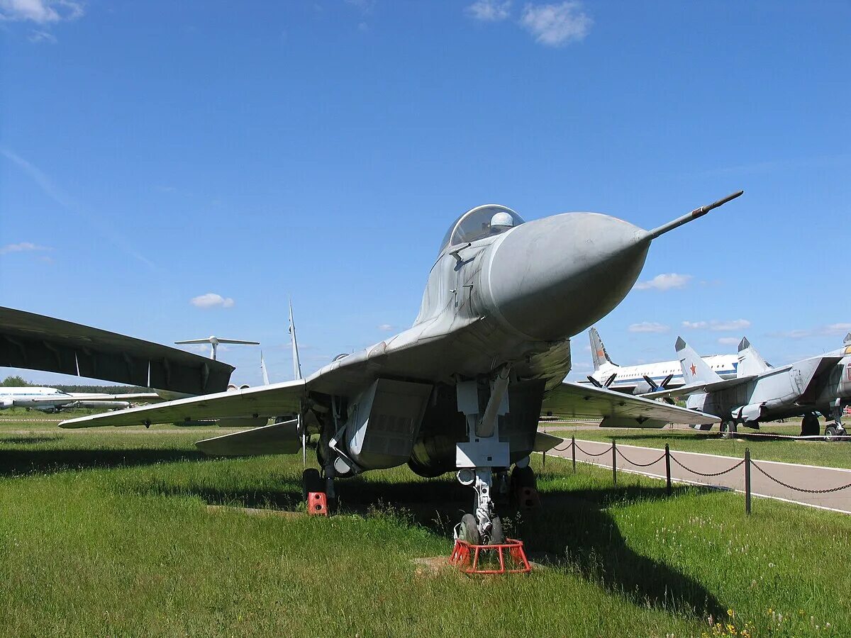 Самолёт миг-29. 1521 авиабаза мары. Миг-29 9-13. 6 октября 1977 первый полет миг-29. Mig 29 9-12.