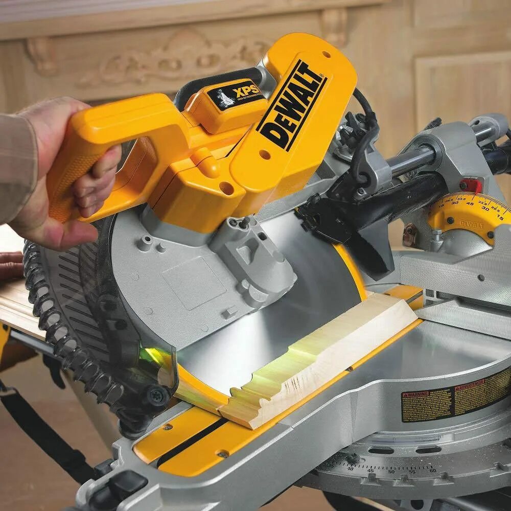 Торцовая пила деволт 780 авито. Dewalt dws780. dewalt dws780-qs. торцовочная пила dewalt dws780. dewalt 780 торцовочная пила.