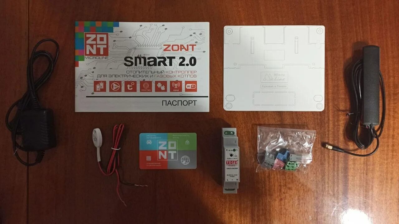 Zont new подключение. Контроллер Zont Smart 2.0. Контроллер Zont Smart GSM New. Контроллер Zont Smart 2.0 EBUS. Контроллер Zont Smart 2.0 ZOTA.