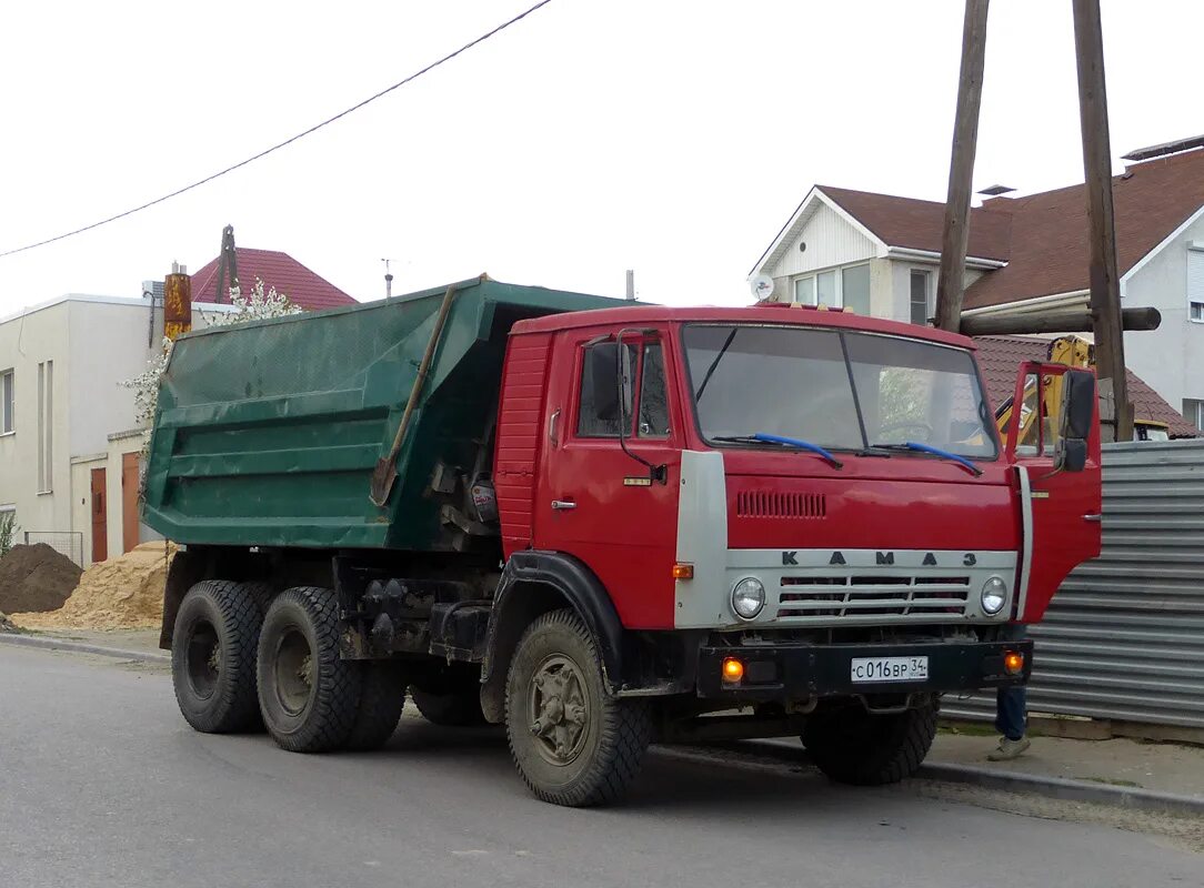 Куплю камаз волгоградская область. КАМАЗ 5410 самосвал. КАМАЗ 5410 С КМУ. КАМАЗ самосвал 5410 старый. КАМАЗ 5410 16.