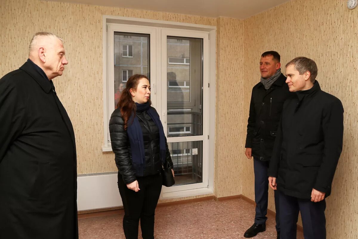 Дети сироты нижнего новгорода. Детские дома в нижнем новгороде. Квартиры в нижнем новгороде сиротам. Дети сироты нижнего новгорода. Дети сироты девочка.