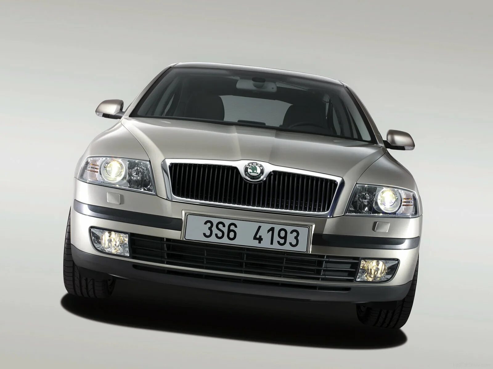 Skoda octavia a5 2008. Шкода октавия 2008 черная. Шкода а5 2006. Шкода а5 2006 год. Skoda octavia 2.