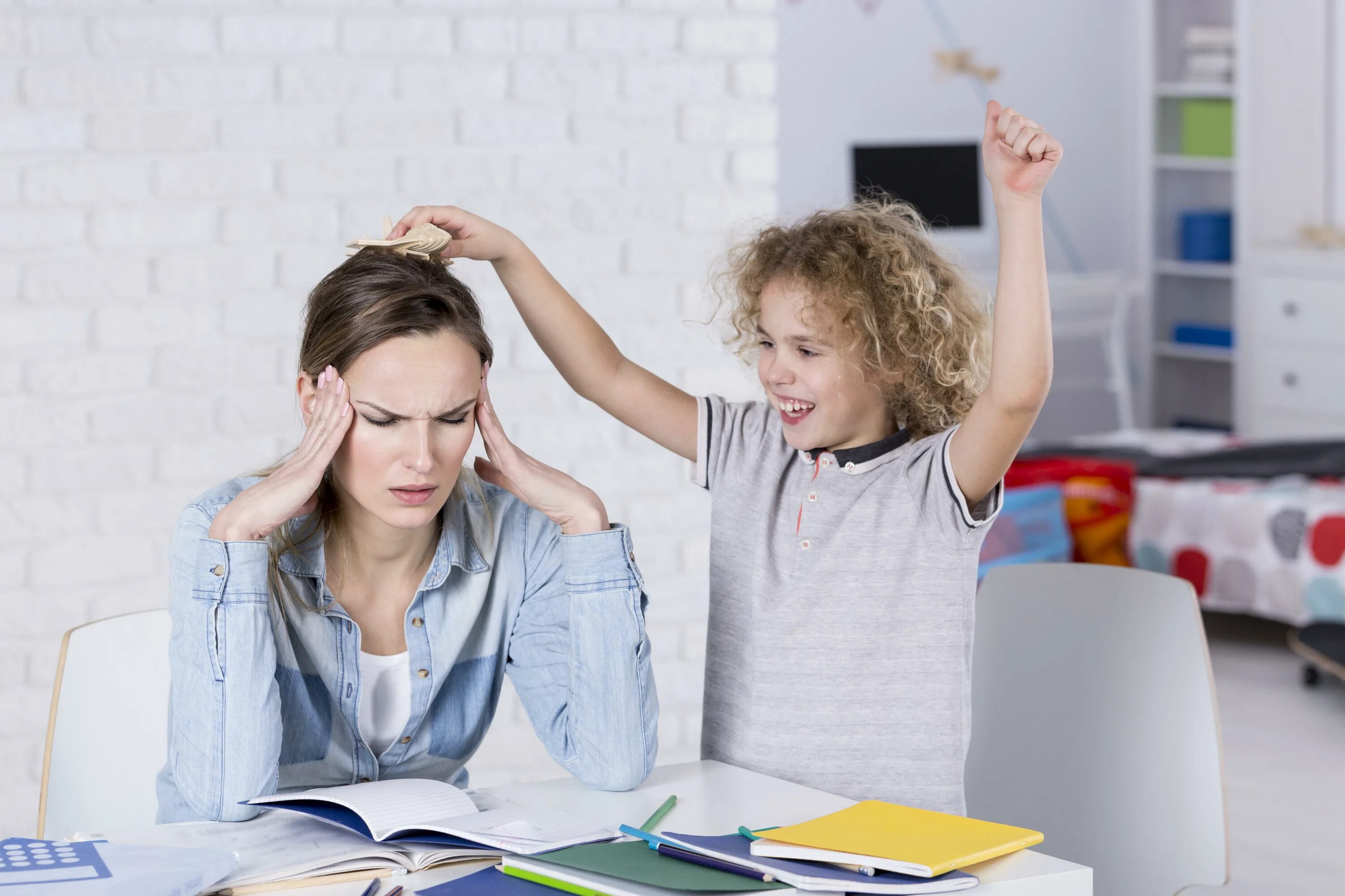 Attention deficit. "Дети и стресс". Уставшие родители. Мама в стрессе. Гиперактивные дети.