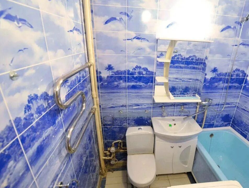 Панели для ванной комнаты. Отделка ванной комнаты пластиком. Пластиковые панели в ванную. Пластиковая панель для ванны. Ремонт ванной панелями цена