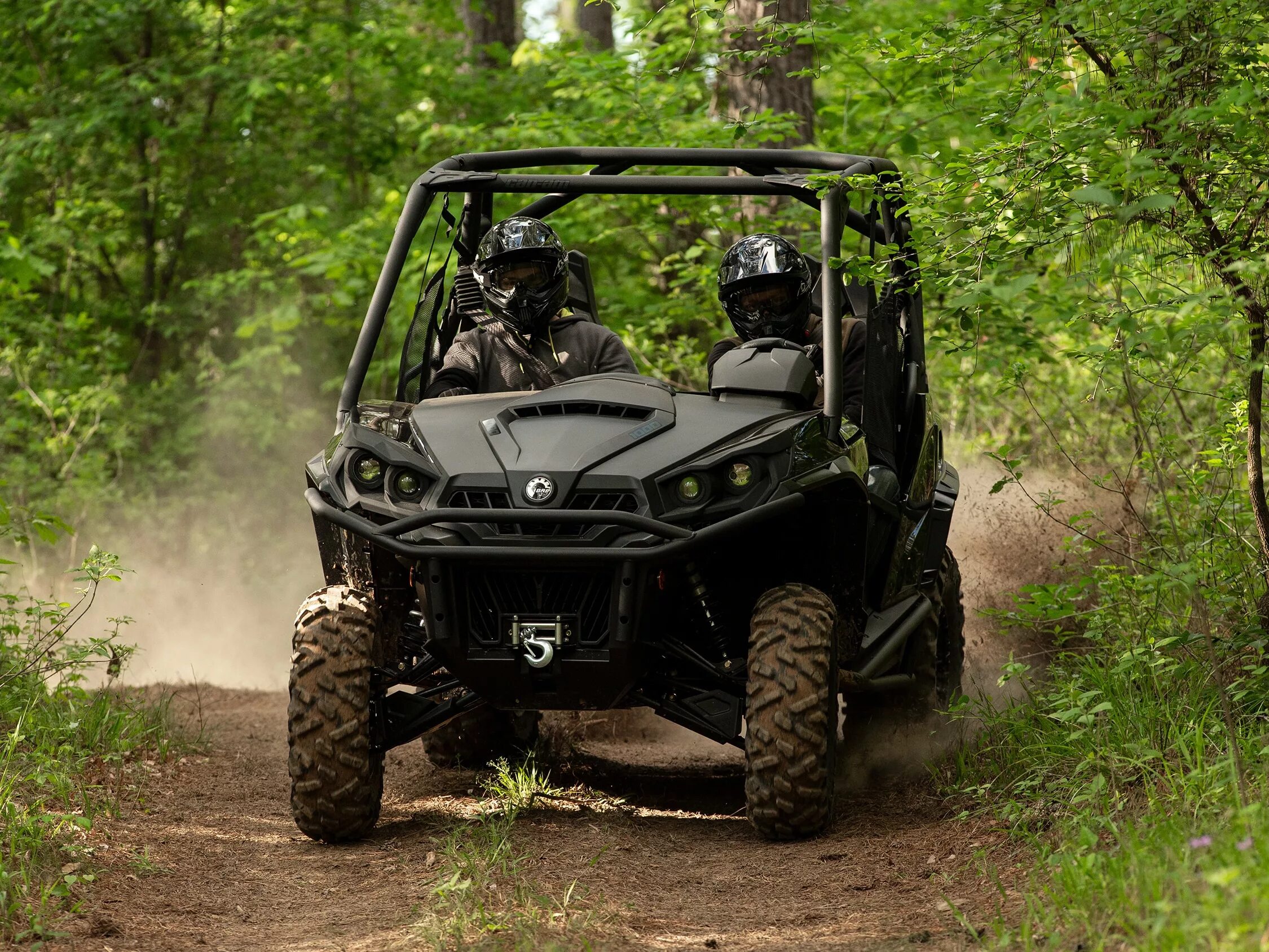 Brp commander. Brp can-am commander xt 1000. can am commander 1000 xt. мотовездеход can-am commander. мотовездеход can-am traxter x mr hd10 2025.