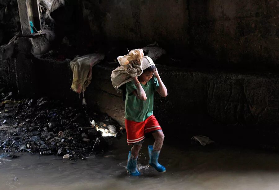 Фото мальчика шахтера. Артель шахтер чукотка. Старатели шахтер. Артель шахтер чукотка. Старатели шахтер.