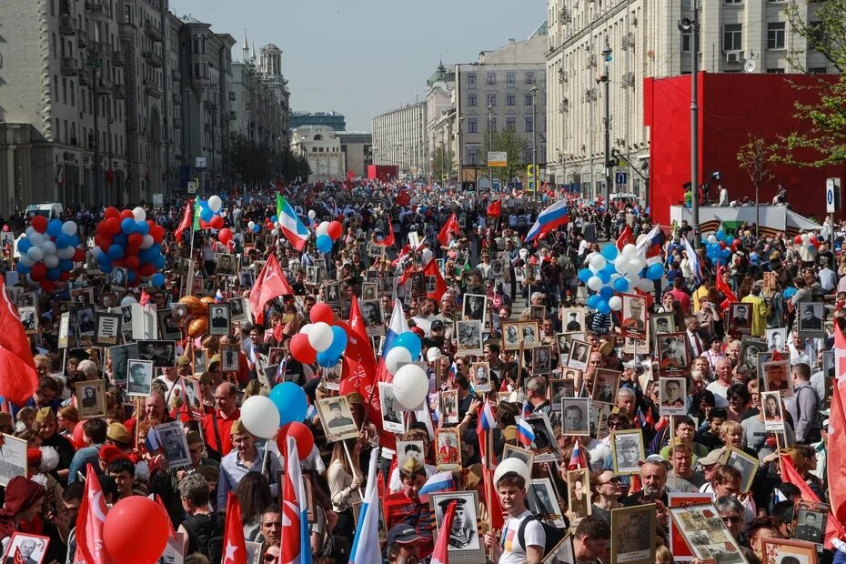 Почему отменяют мероприятия сегодня. Бессмертный полк в Сербии 2022. Бессмертный полк Сербия. Почему отменили массовое мероприятие.