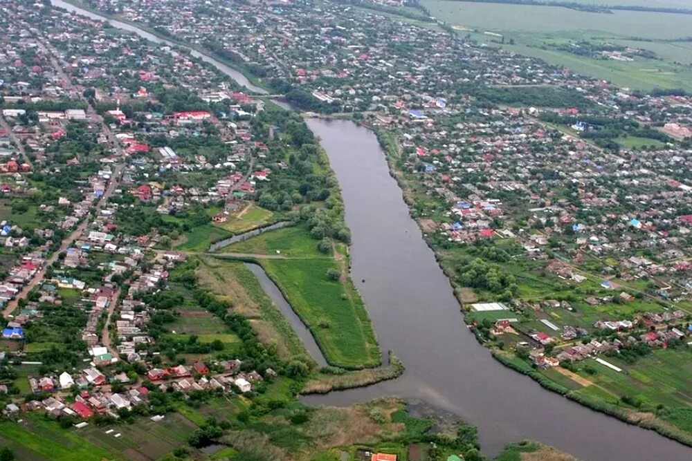 Где город кореновск. Город Кореновск Краснодарского края. Краснодарский край Кореновский район г Кореновск. Станица Кореновская Краснодарский край. Река в Кореновске Краснодарский край.