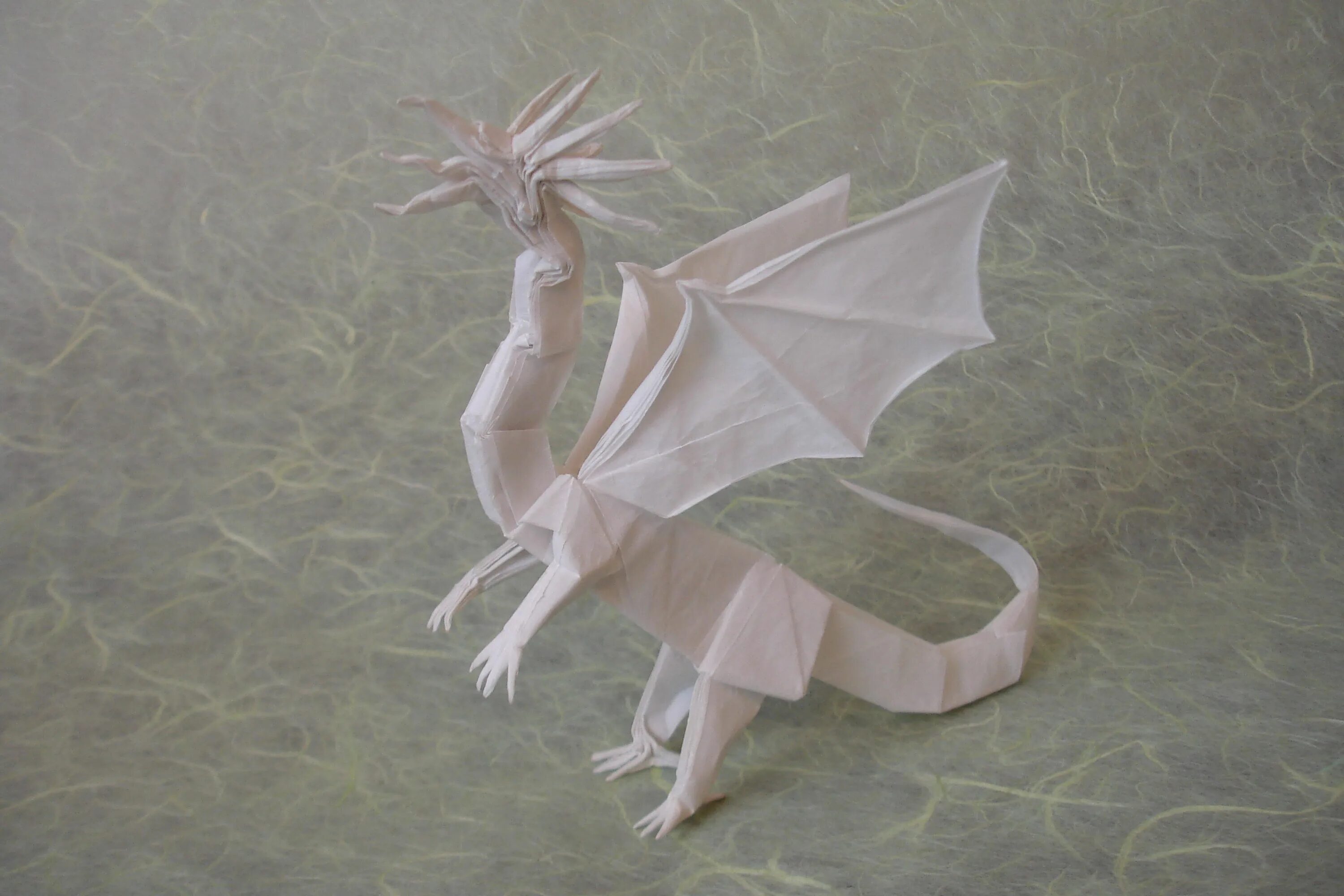 красивые оригами. как сделать дракона из бумаги белый. дракон из бумаги. как сделать дракона из бумаги белый. модульное оригами дракон.