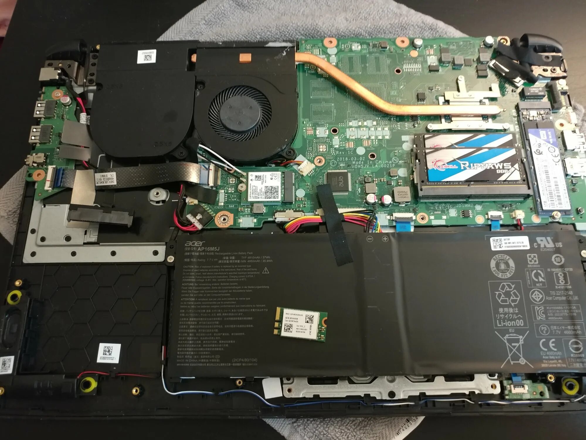 Жесткий диск acer aspire 3 a315. Acer aspire a315. acer aspire 3 a315-41-r03w. acer aspire 3 a315 разъем m2 ssd. ноутбук acer aspire a315 41.