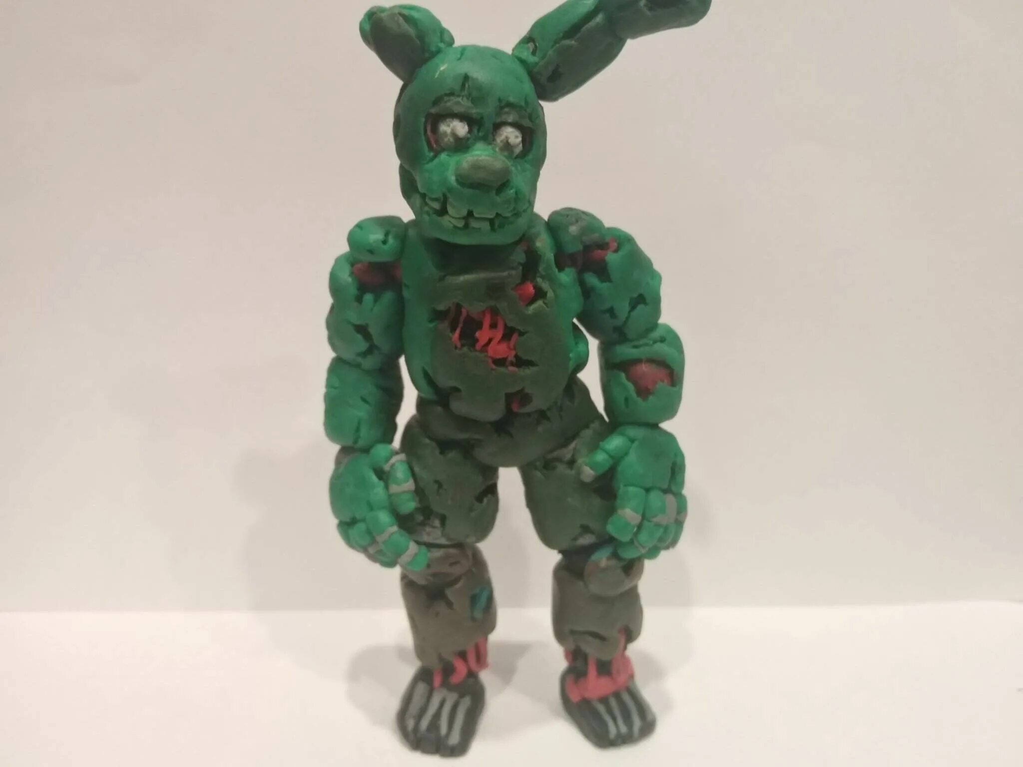 Спринг трап и скрап трап. Спринг трап из пластилина. Спринг трап и скраптрап. Лепка спринг трап. Спрингтрап из пластилина фнаф 3.