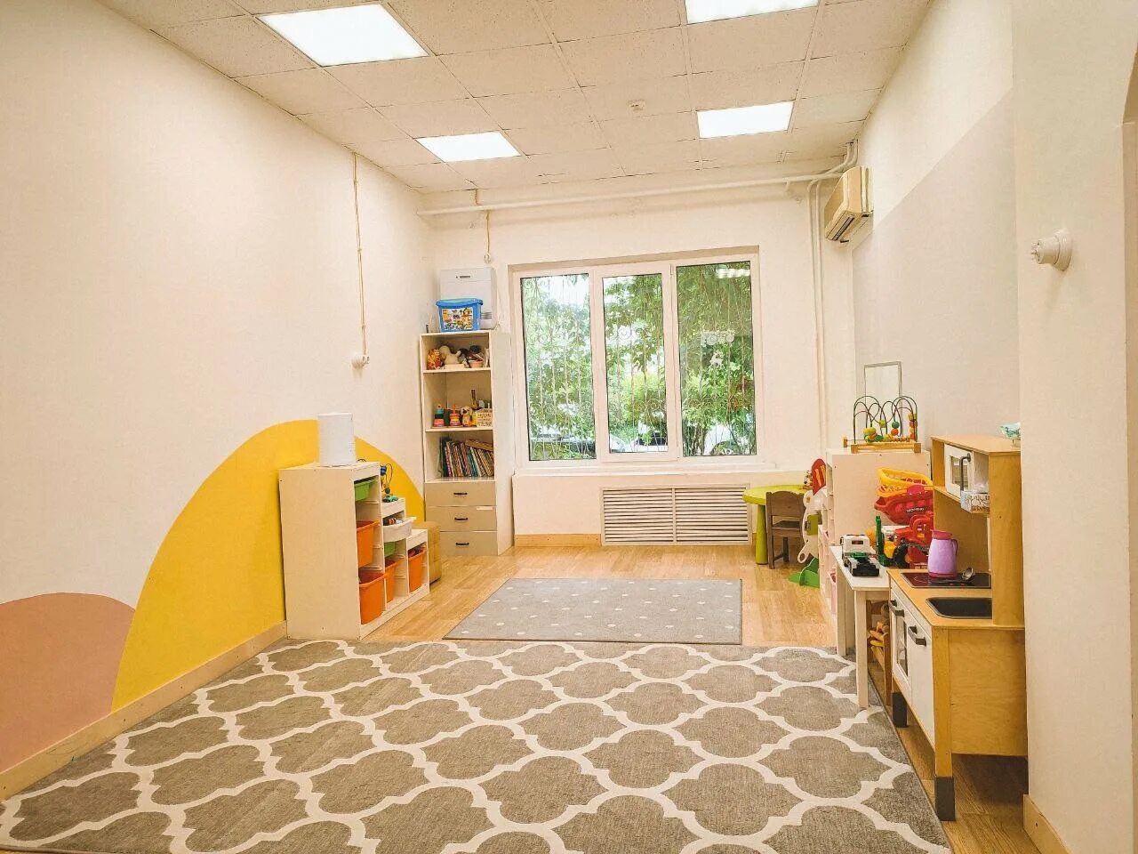 Клевер отрадное. 601 детский сад. Клевер детский центр челюскинская 13. Детский центр клевер махачкала 2022 год. Клевер детский центр.