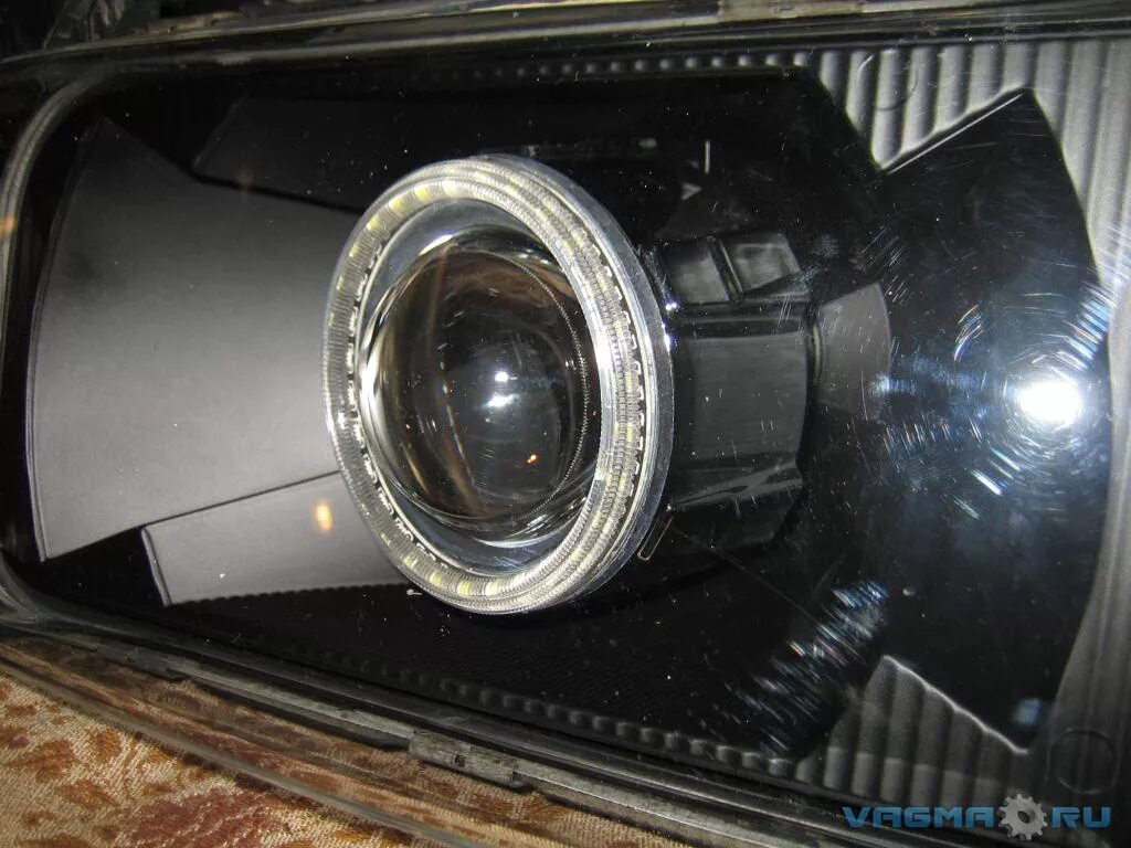 Линзы ксенон в фарах 2106. Биксенон линзы 2. Фара порше кайен 2020. Cayenne 2014 ремкомплект фар. Линзы в обычную фару.