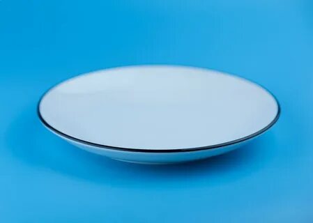 Empty dish