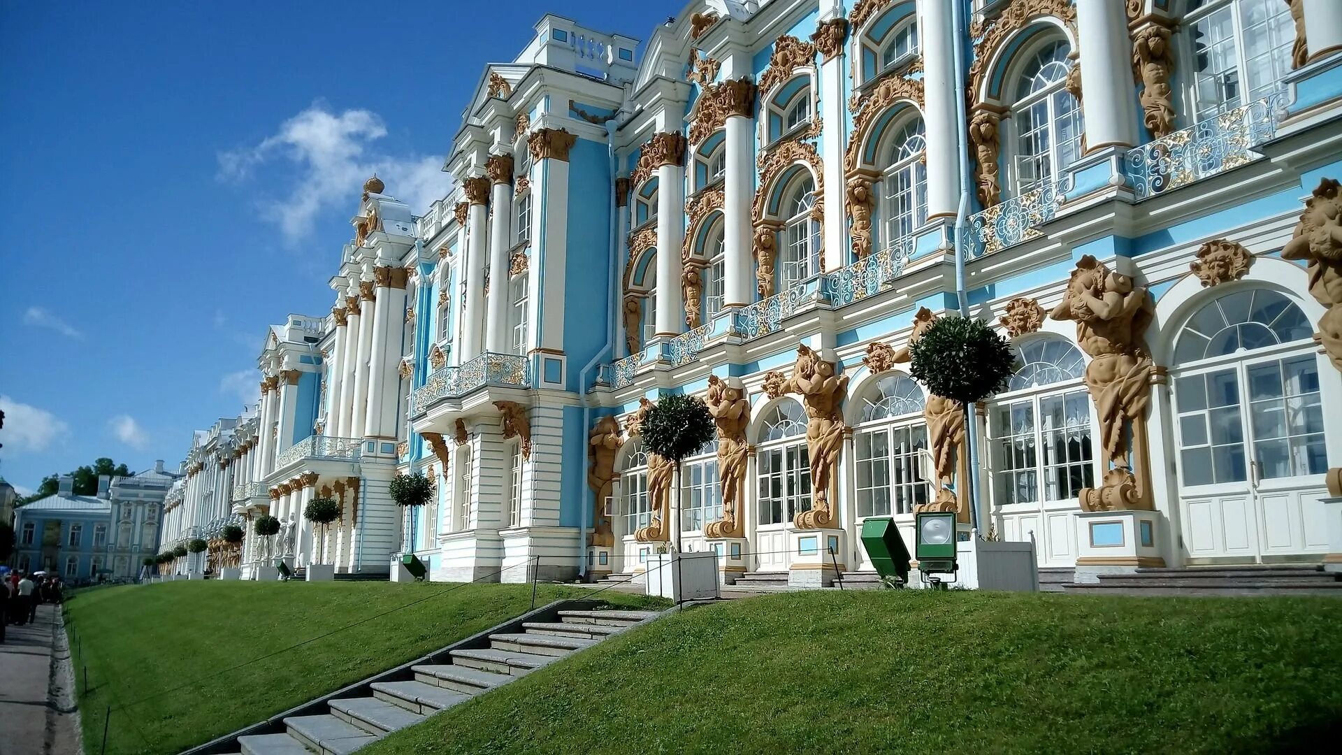 Здания барокко в санкт петербурге. Екатерининский дворец в царском селе. музей-заповедник «царское село» (пушкин, санкт-петербург). барокко екатерининский дворец в царском селе. екатерининский дворец в царском селе архитектор.