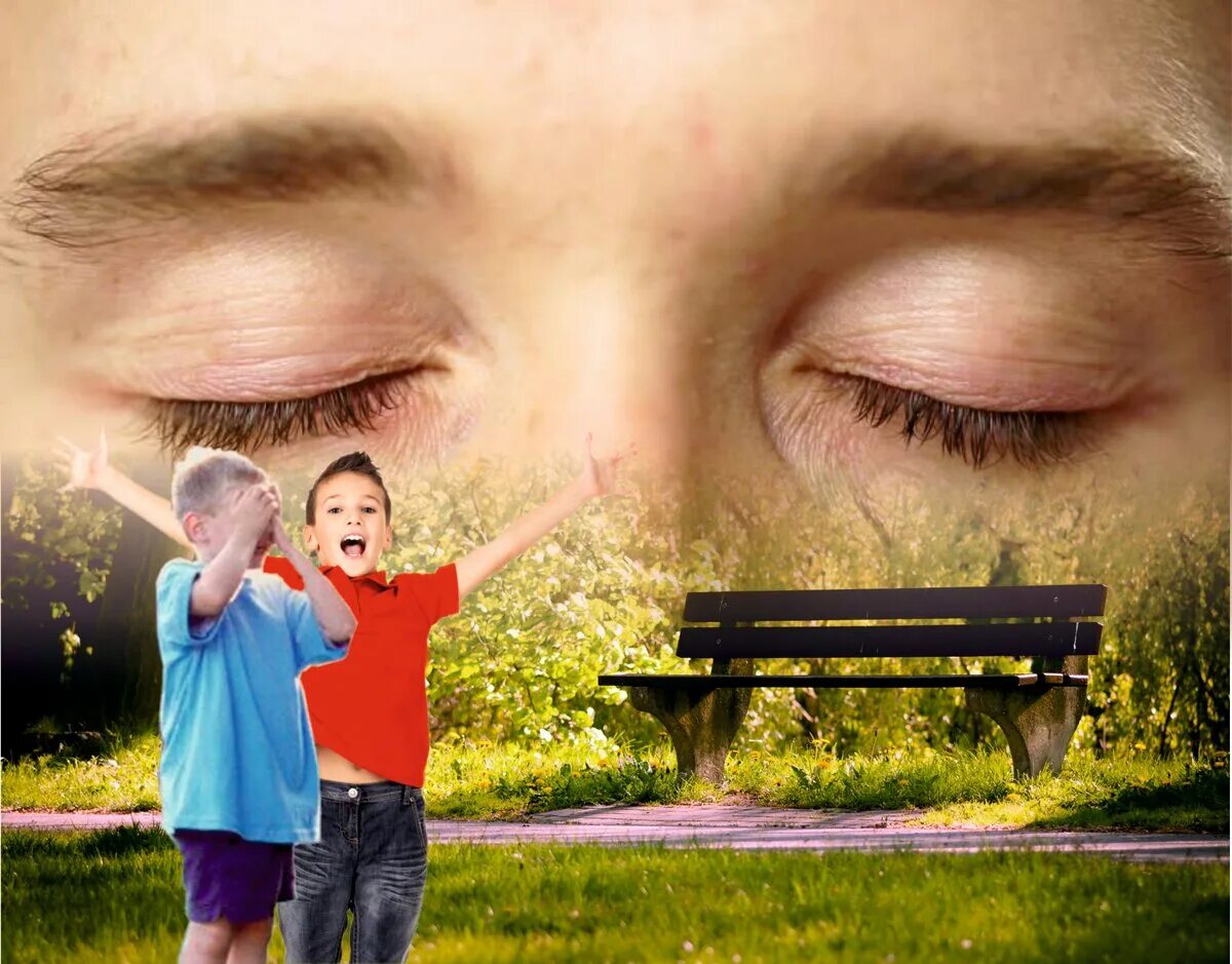 Я вижу с закрытыми глазами. Ребенок с закрытыми глазами. Ребенок вспоминает. Закрытые глаза. Яркие воспоминания.