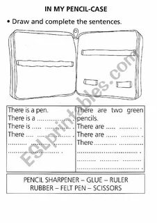 A pencil case во множественном числе