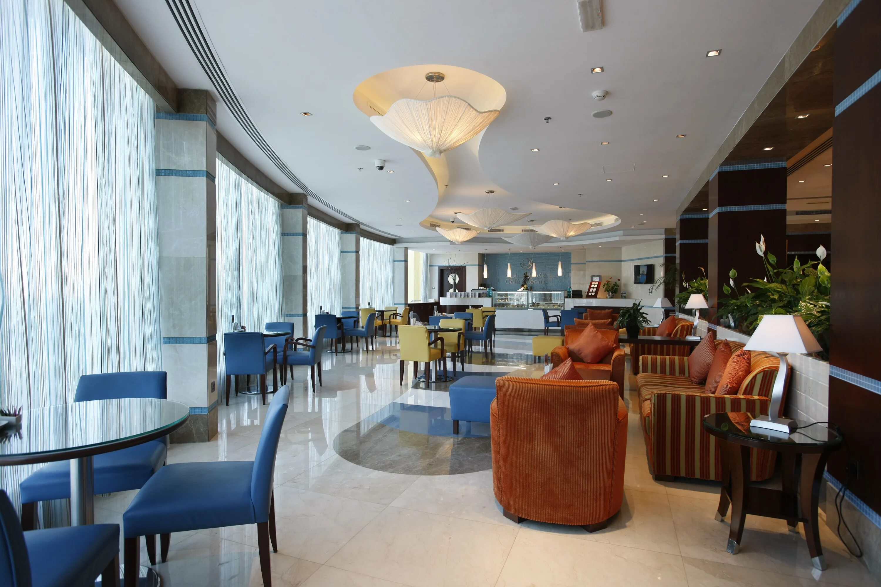 Oceanic khorfakkan resort spa оаэ. Океаник корфаккан резорт оаэ. отель океаник фуджейра. oceanic khorfakkan resort 4. отель в дубае океаник.