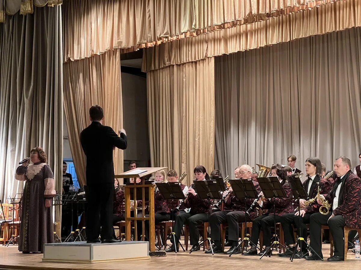 Конкурс духовых инструментов. Барабан для конкурса. Конкурс духовых и ударных инструментов. Конкурс исполнителей на духовых инструментах. Конкурс духовых и ударных инструментов.