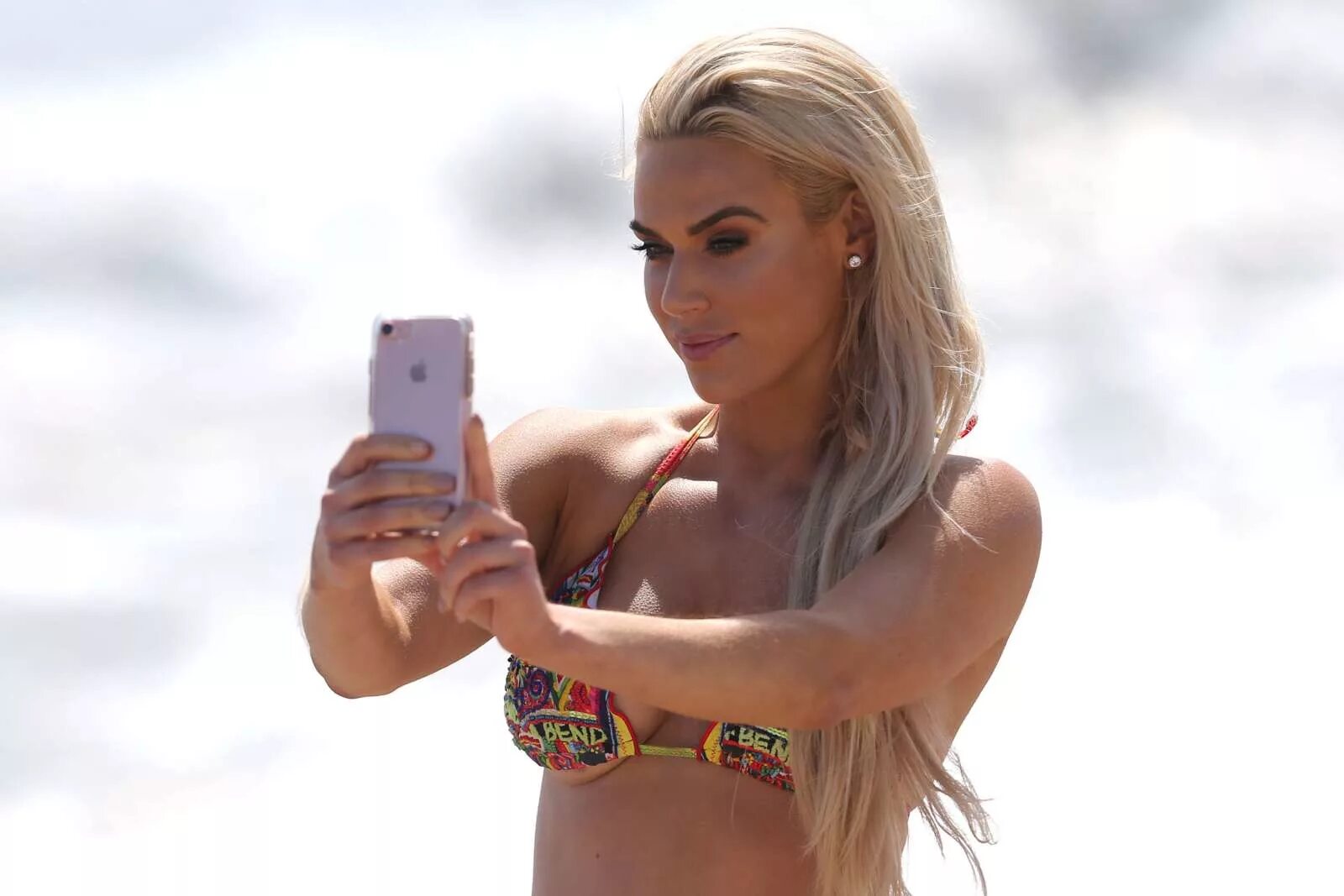 Cj perry (lana). Си джей перри. Си джей перри барняшев. Си джей перри. Lana wwe.