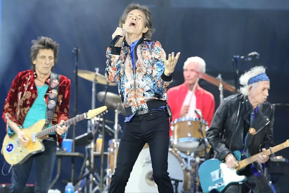 Состав группы rolling stones фото. Rolling stones 1960s. Группа the rolling stones молодые. Роллинг стоунз на сцене. Роллинг стоунз группа в молодости.