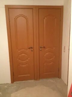 Две двери рядом