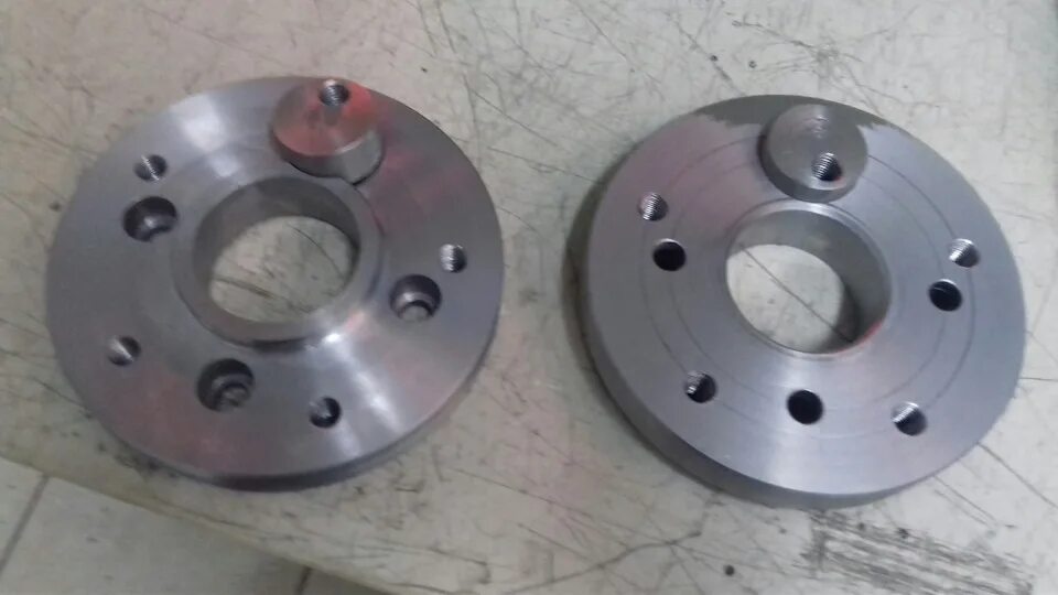 Проставки колесные 4х100. Переходные проставки с 4*98 на 5*120. Проставки 4 100 5 100. Проставки переходные 4х114,4 на 5х114. Проставки 4/100 dacia.