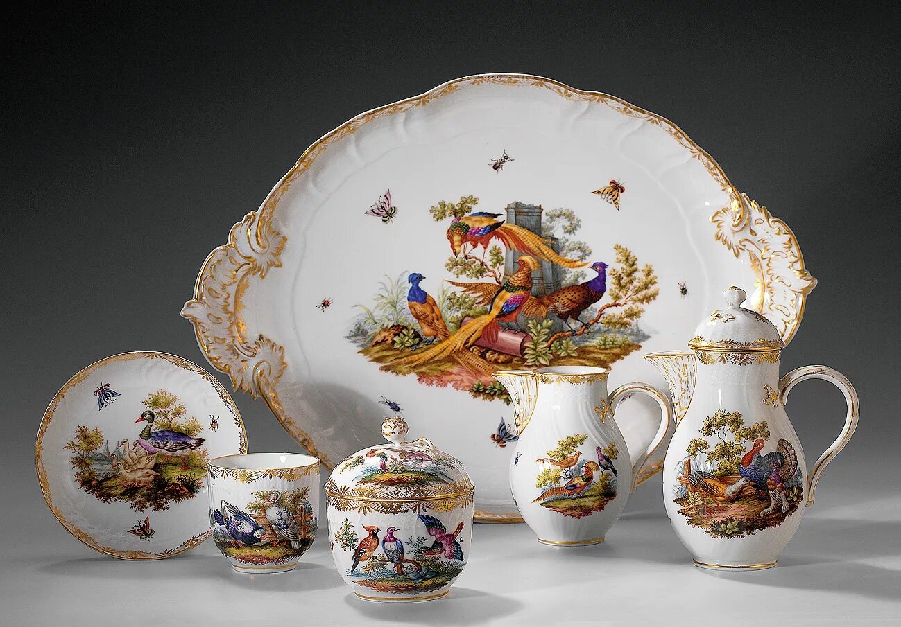 Статуэтка вернмунт ифз фарфор. Фарфоров форум. Фарфоров форум. Украшения из делфтского фарфора. Костяной фарфор мейсен.