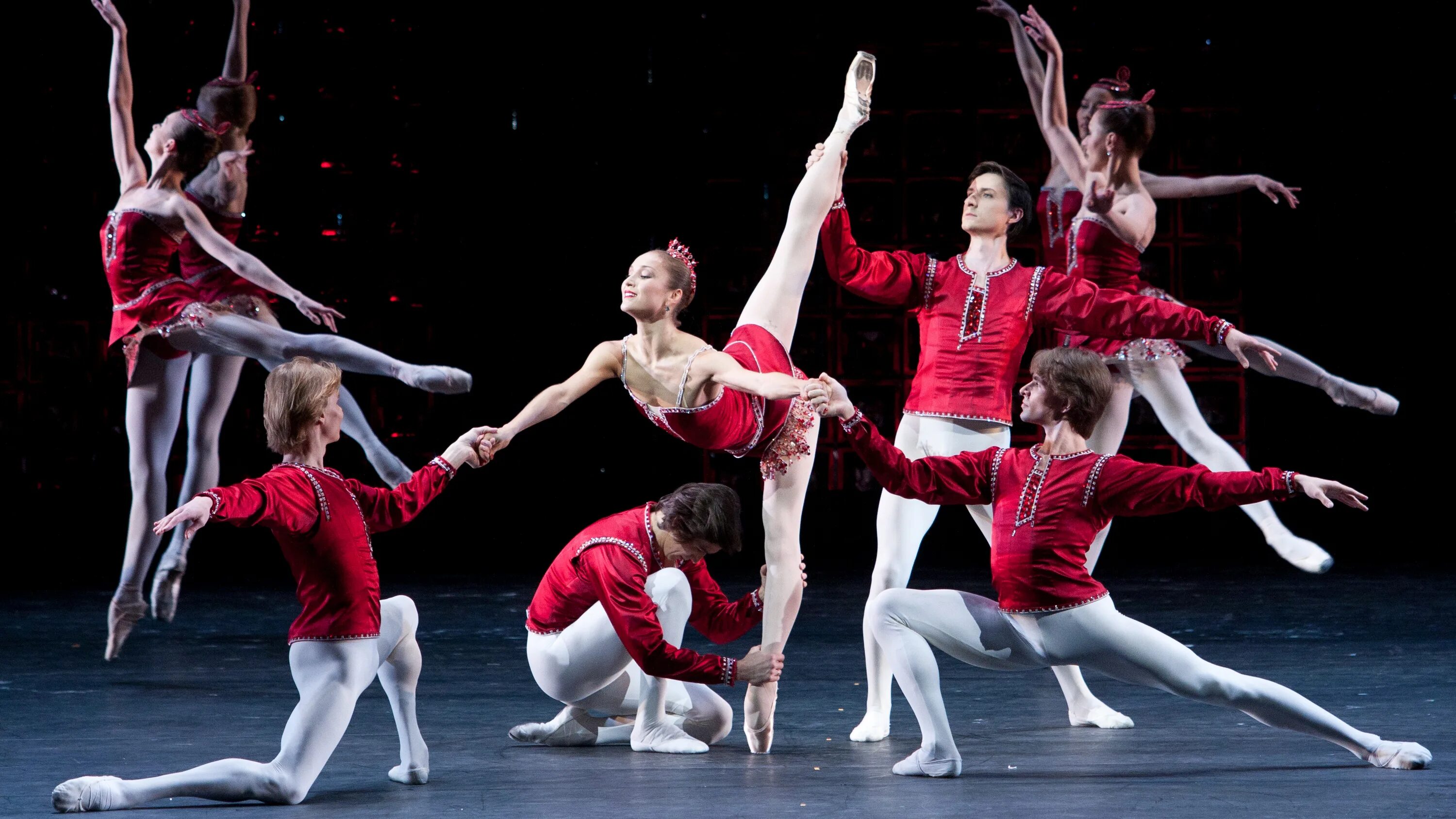 Михаил недельский балет. Балет рубины баланчина. Драгоценности баланчин мариинский. Балет драгоценности баланчина рубины. Джордж баланчин драгоценности балет.