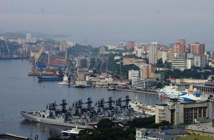 Амурский залив Владивосток. Отель Амурский залив Владивосток. Набережная Амурского залива Владивосток. Амурский залив Владивосток фото.