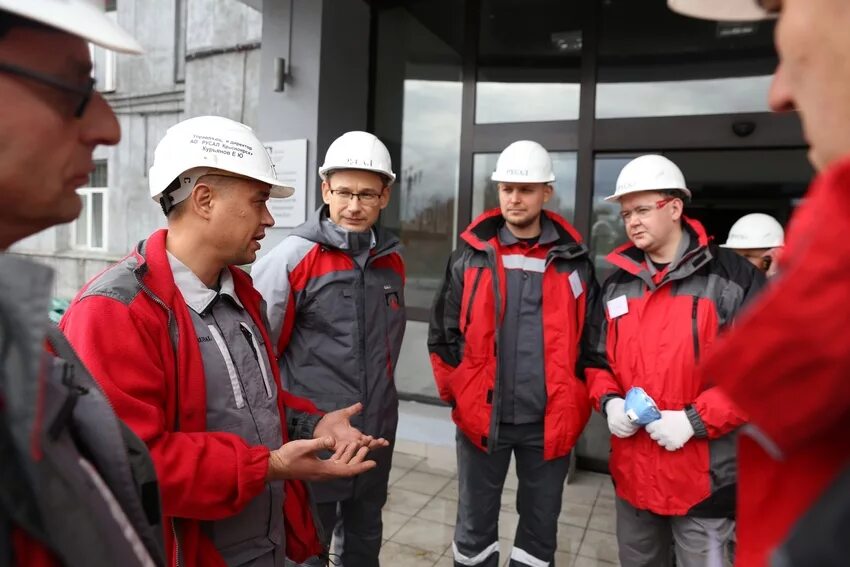 Русал руководители. Завод русал красноярск. директор алюминиевого завода красноярск. краз завод красноярск. русал сайт красноярск руководители.