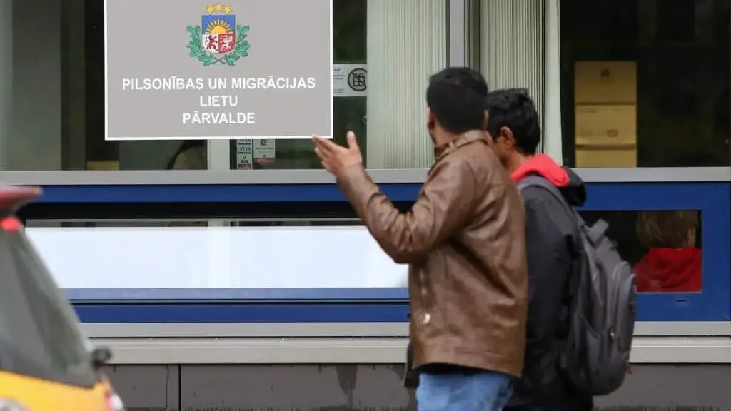Миграция литвы. Миграционный кризис ес 2014. Миграция литвы. Миграция женщин. Беженцы в литве.