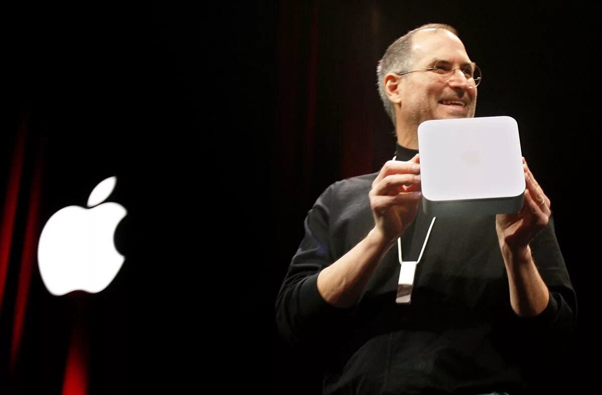 Кто основал компанию эпл. Стив Джобс Аппле. Apple Steve jobs. Стива Джобса Apple. Стив Джобс айпад.
