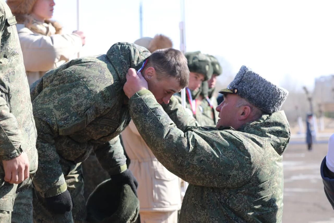 Танковый биатлон забайкальский край. Город борзя забайкальский край военная часть. 36 мотострелковая бригада борзя. Цугол военная часть. Учение восток 2010 полигон цугол.