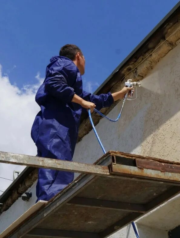 Оштукатуривание стен фасада. Краска на кирпичную кладку. Заделка трещин в кирпичных стенах. Механизированная покраска фасадов. Заделывание трещин в кирпичной кладке.