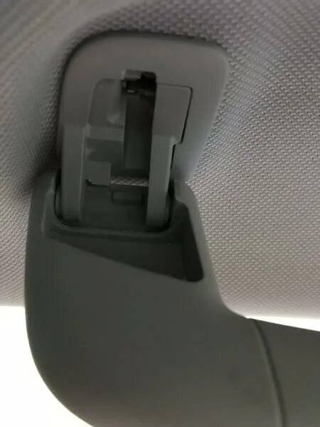 Как снять ручки потолка тигуан Помогите со снятием потолка Volkswagen Tiguan (1G), 2 л, 2012 года своими рука