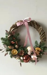 Венок из ротанга мастер класс своими руками