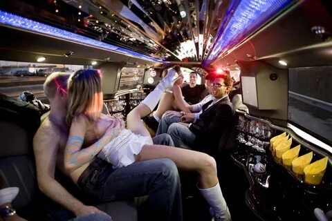 Порно лесбиянки в лимузине (120) фото.