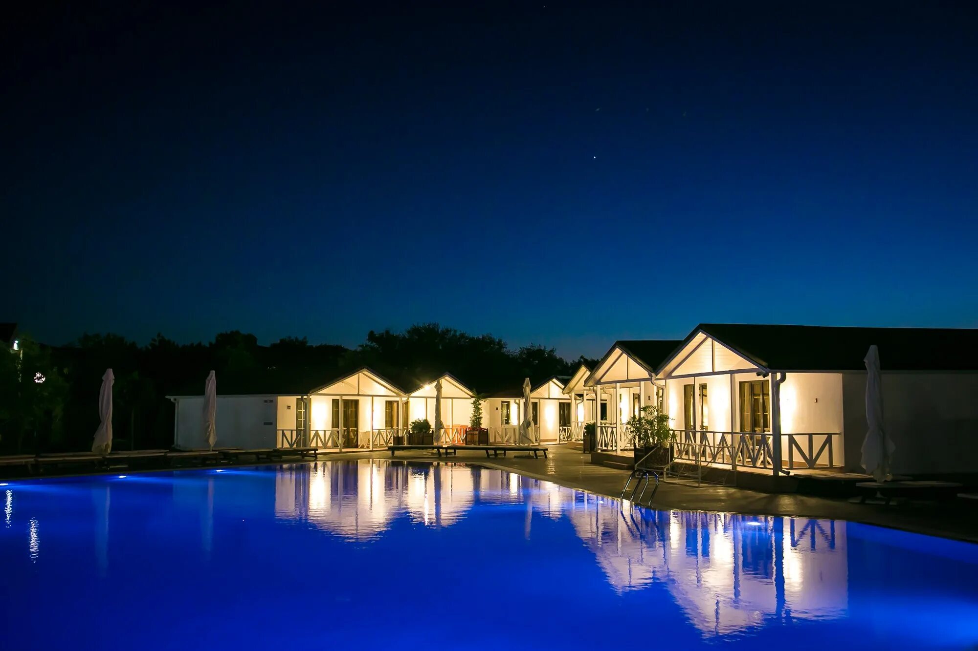 Соли дача. Дача дельсон. Дача del sol ultra all inclusive hotel in miracleon 4*. Дача дель соль анапа отель. Соли дача.