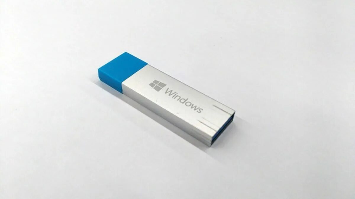 Windows 10 usb utility. Загрузочная флешка виндовс 10. windows 10 usb флешка. usb флешка для виндовс 10. установочная флешка windows 10.