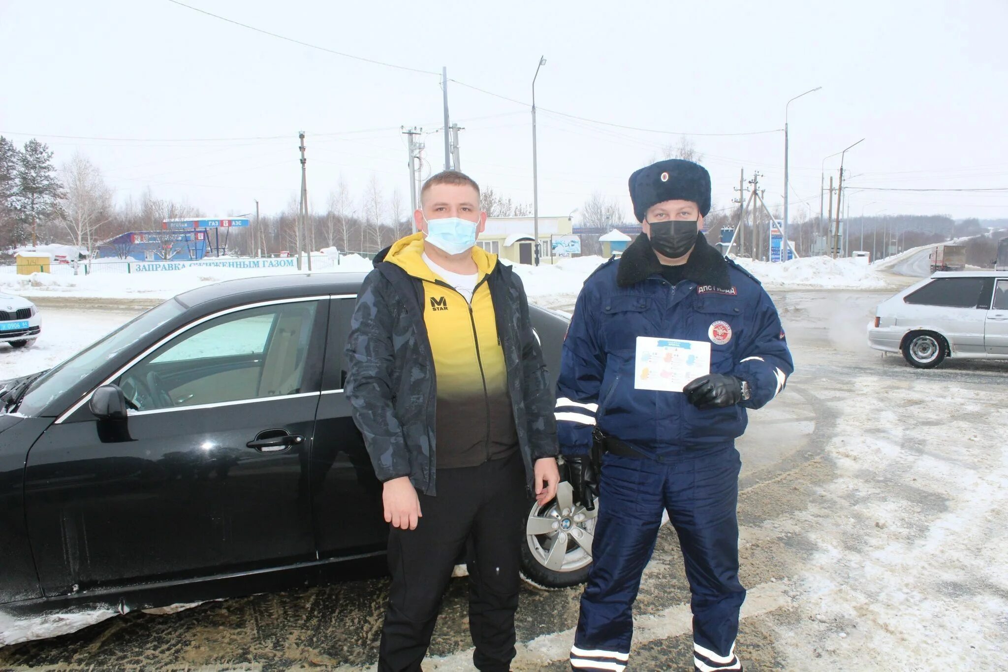 Водитель бюджетного учреждения. ДПС Петровск Саратовская область. Сотрудники ГАИ города Петровска Саратовской области. ГИБДД Петровск Саратовская область. СТО Петровск.